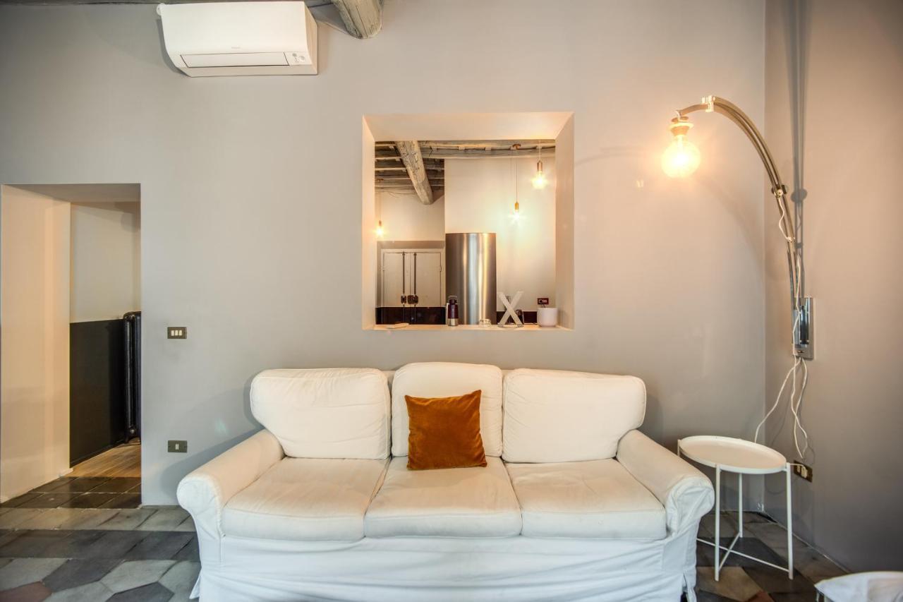 Stylish And Spacious Apartment Next To The Colosseum Roma Eksteriør bilde
